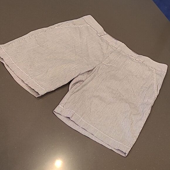 Tommy Hilfiger sz 8 seersucker navy/white shorts - Picture 1 of 9